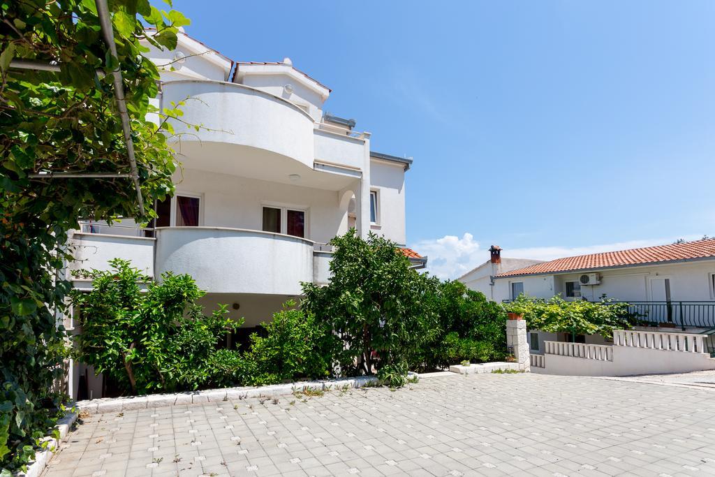 Apartments In Villa Top Trogir Exterior foto